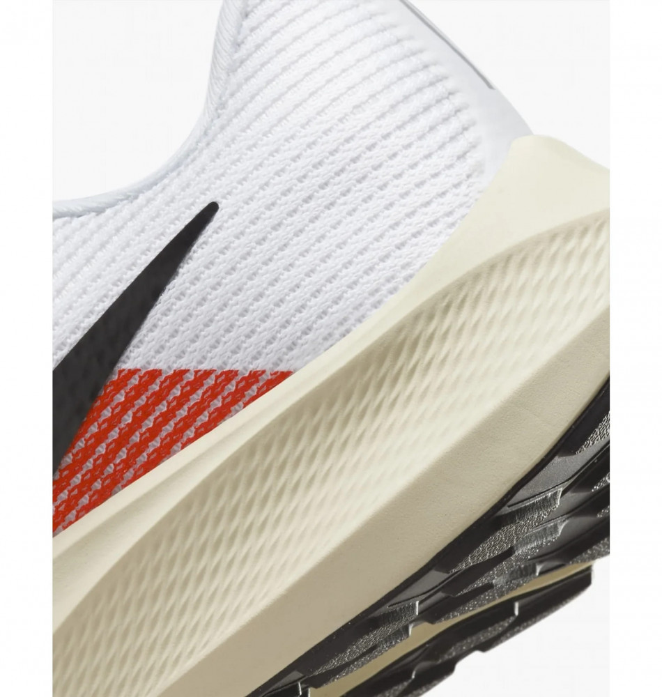Кроссовки Nike Pegasus 40 EK FJ0686-100_image_3