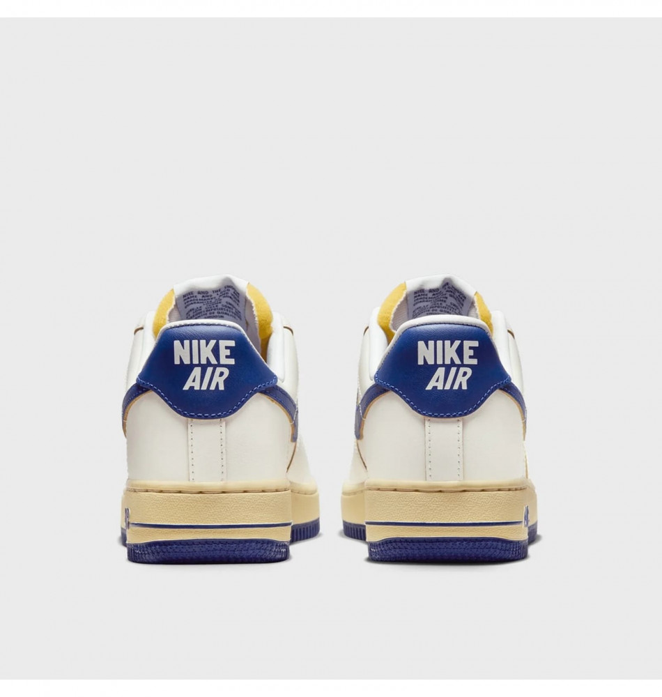 Кросівки жіночі Nike Air Force 1 07 FQ8103-133_image_4