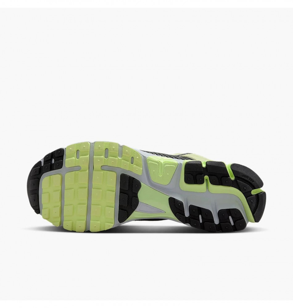 Кроссовки унисекс Nike Zoom Vomero 5 HF1553-700_image_3