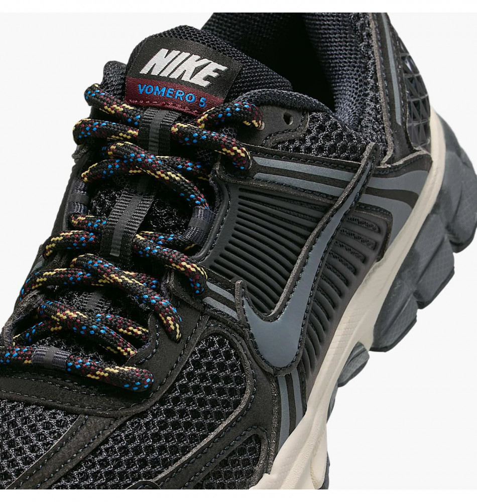 Дитячі кросівки Nike Vomero 5 (GS) IB5853-001_image_5