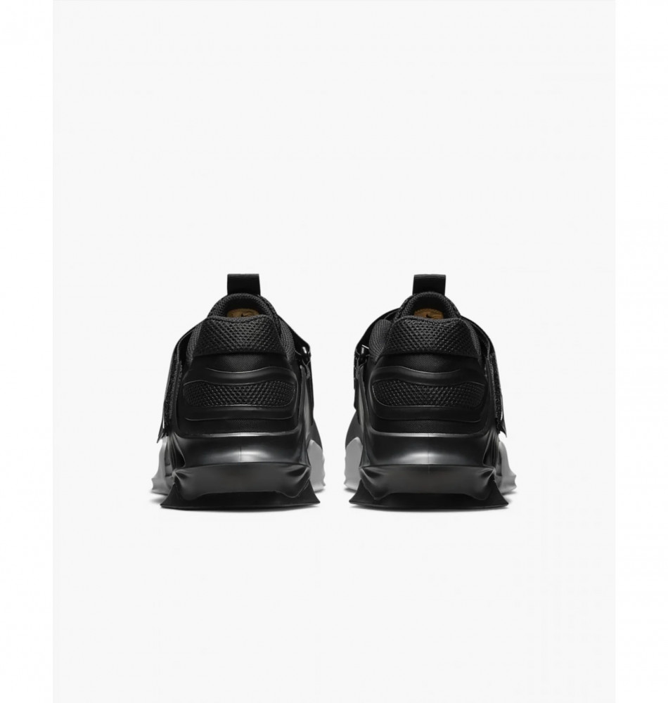Чоловічі штангетки Nike Savaleos CV5708-010_image_4