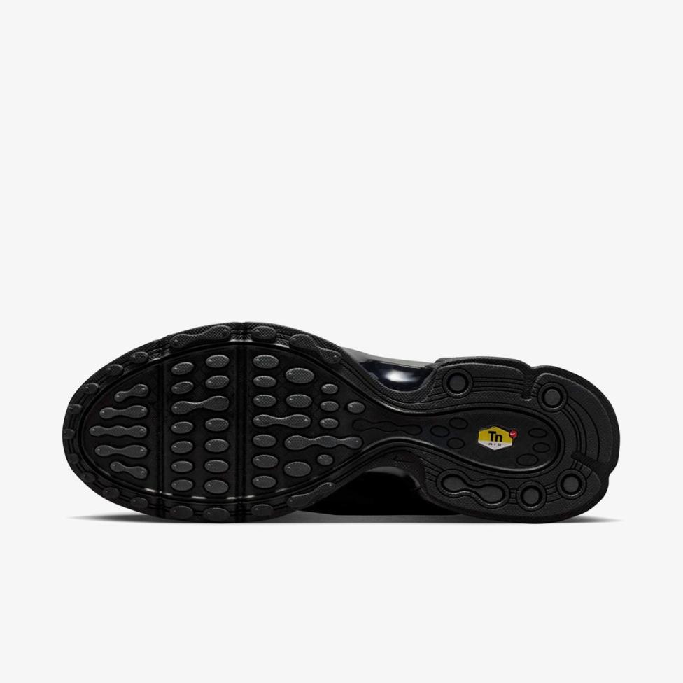 Чоловічі кросівки NIKE AIR MAX PLUS VII HQ2197-001