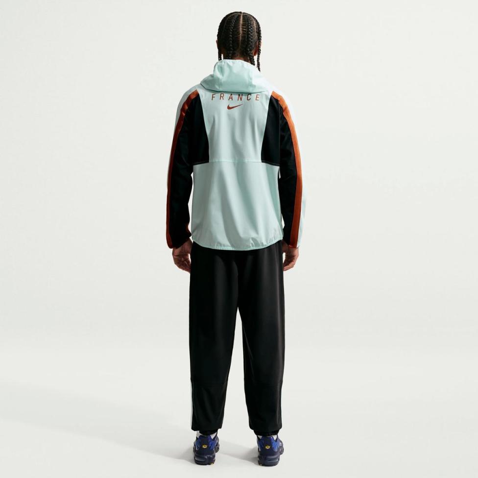 Чоловіча вітровка NIKE FFF M NK DF ENERGY JKT W IH1875-393_image_5