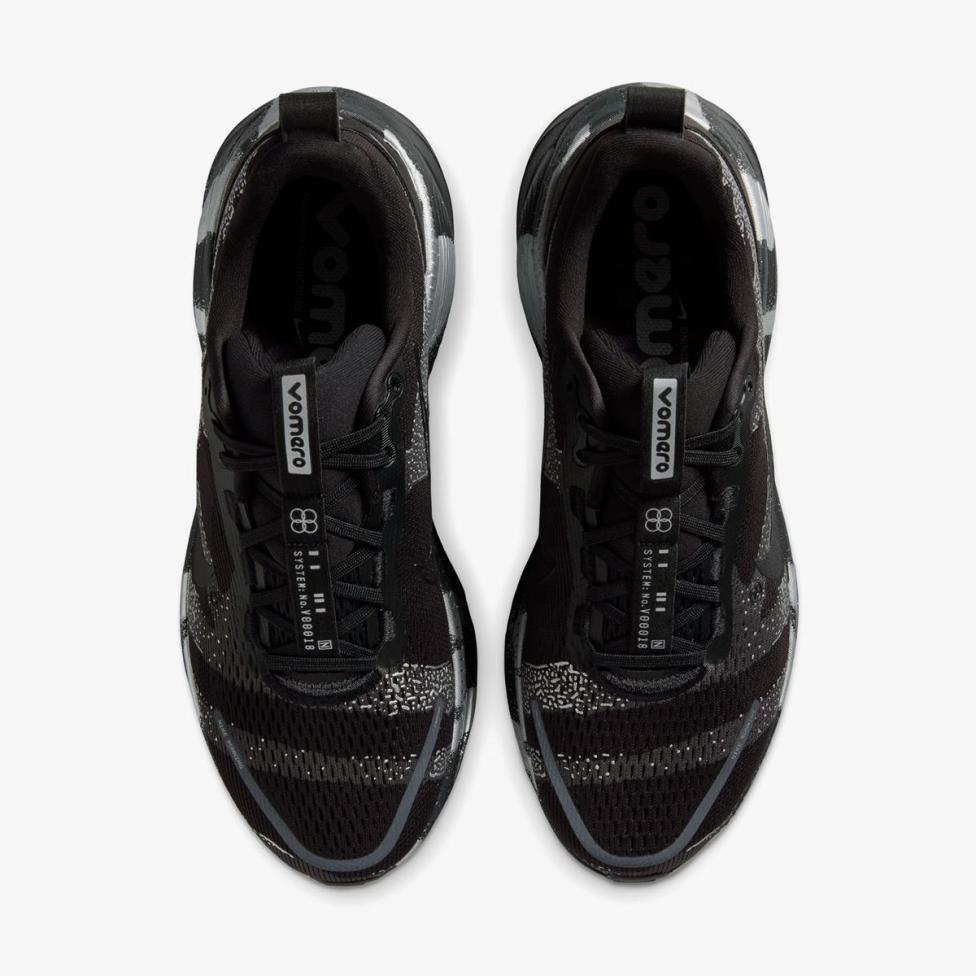 Чоловічі кросівки NIKE VOMERO 18 DISRUPT IRON GREY IQ3925-001