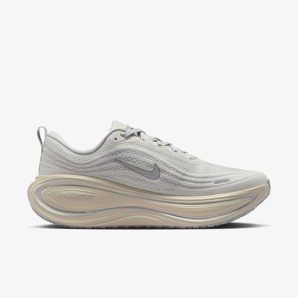 Чоловічі кросівки NIKE VOMERO PLUS PLATINUM TINT IQ0308-094_image_3