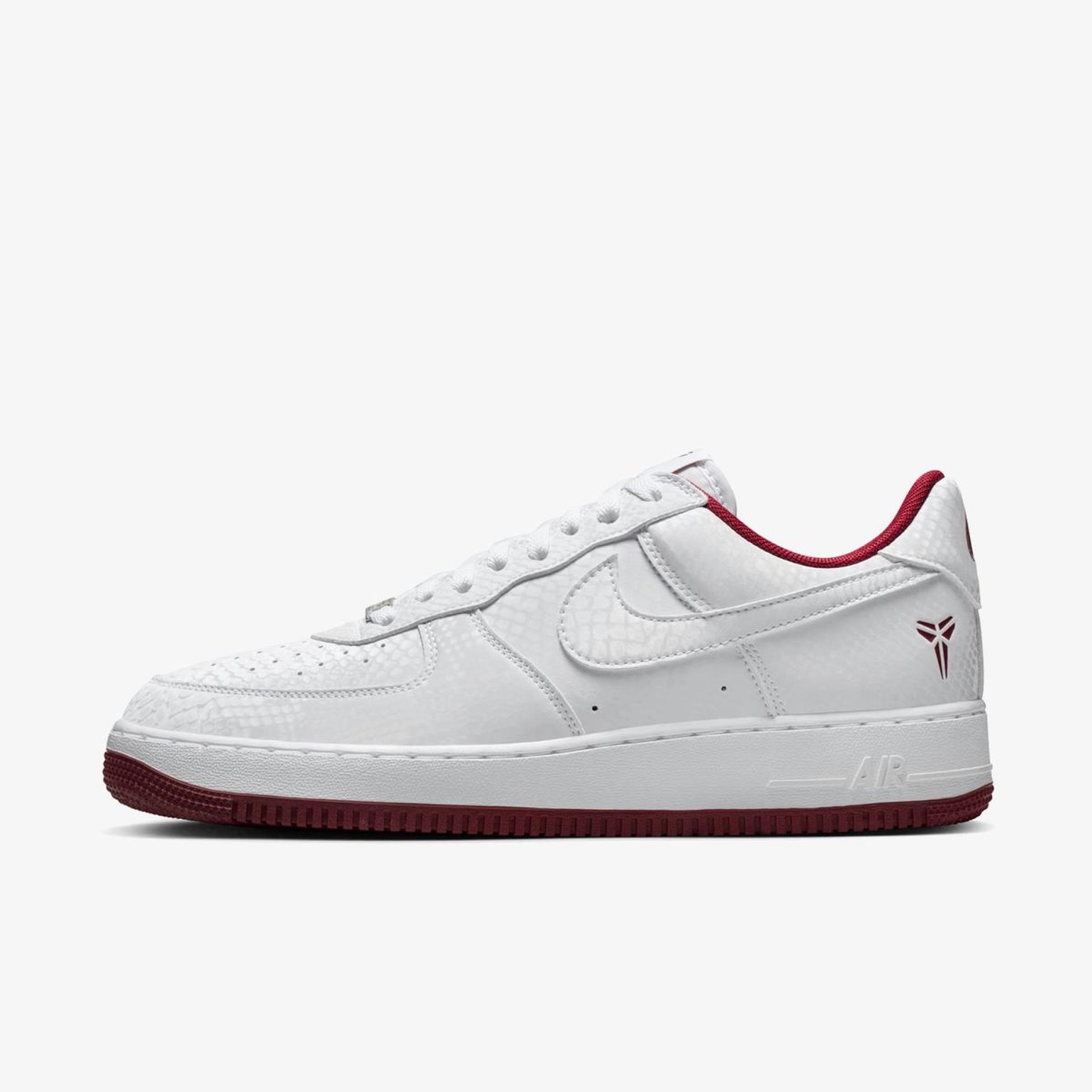 Чоловічі кросівки KOBE BRYANT X NIKE AIR FORCE 1 LOW LOWER MERION ACES – HOME IB0018-101