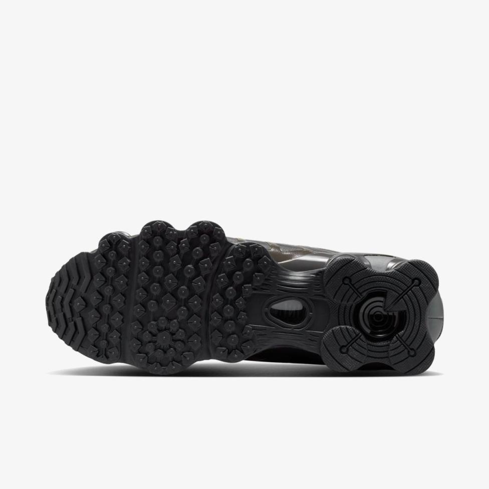 Чоловічі кросівки NIKE SHOX TL SE IQ6599-003