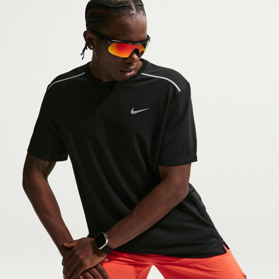 Чоловіча футболка NIKE M NK DF UV MILER SS IF2082-010_image_3