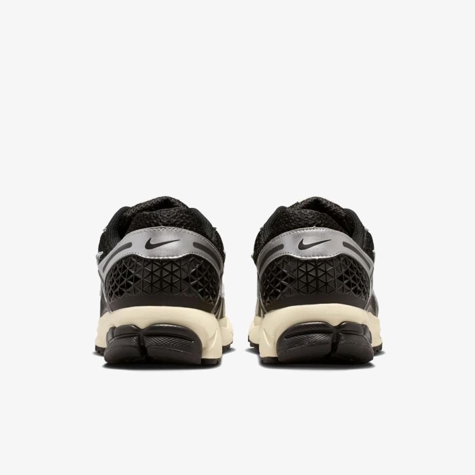 Мужские кроссовки NIKE ZOOM VOMERO 5 IM3486-003_image_6