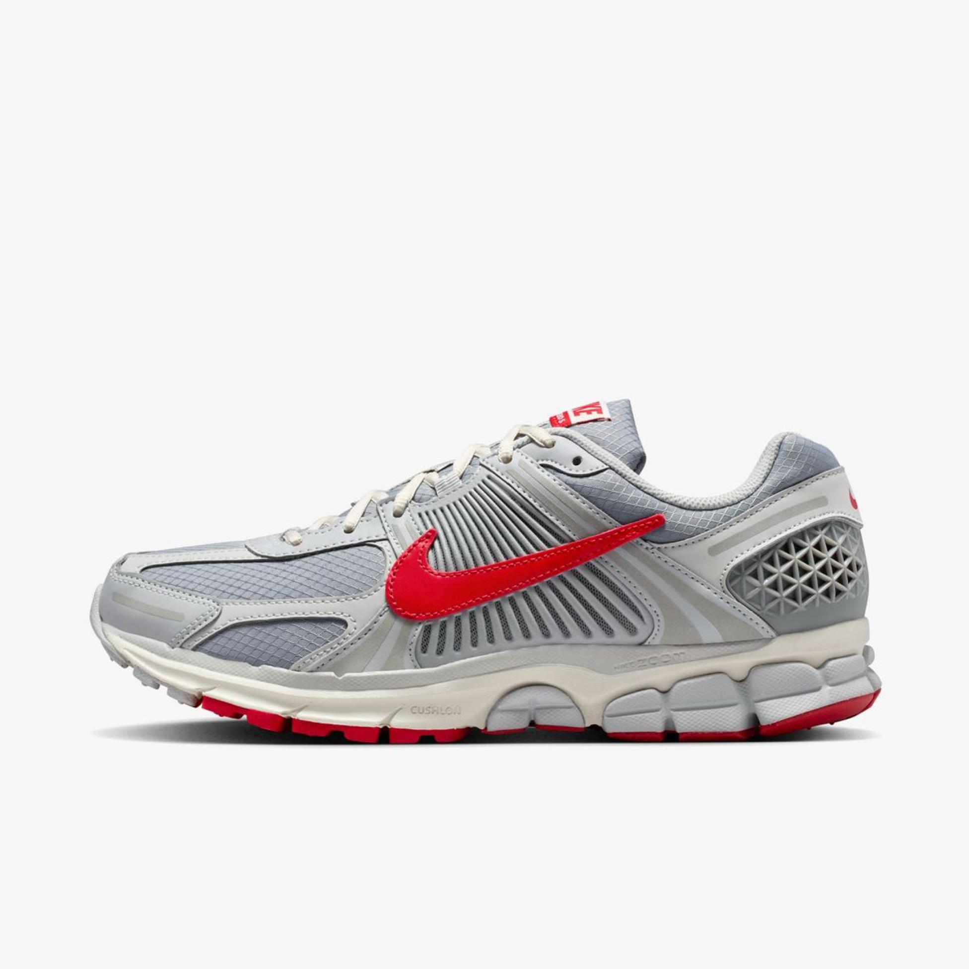 Чоловічі кросівки NIKE ZOOM VOMERO 5 SE IQ6589-001
