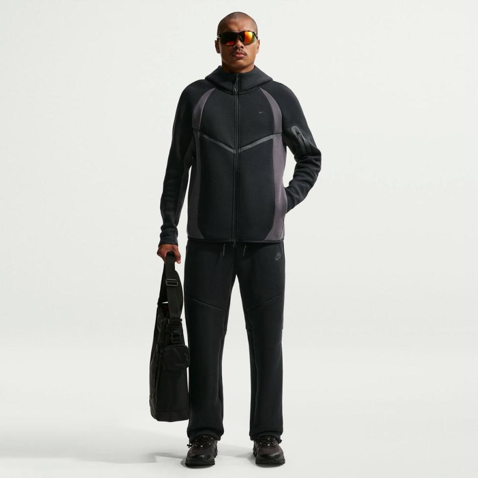 Чоловіча спортивна кофта NIKE M NK TECH FLC PRO WR FZ JACKET IF1325-010_image_4