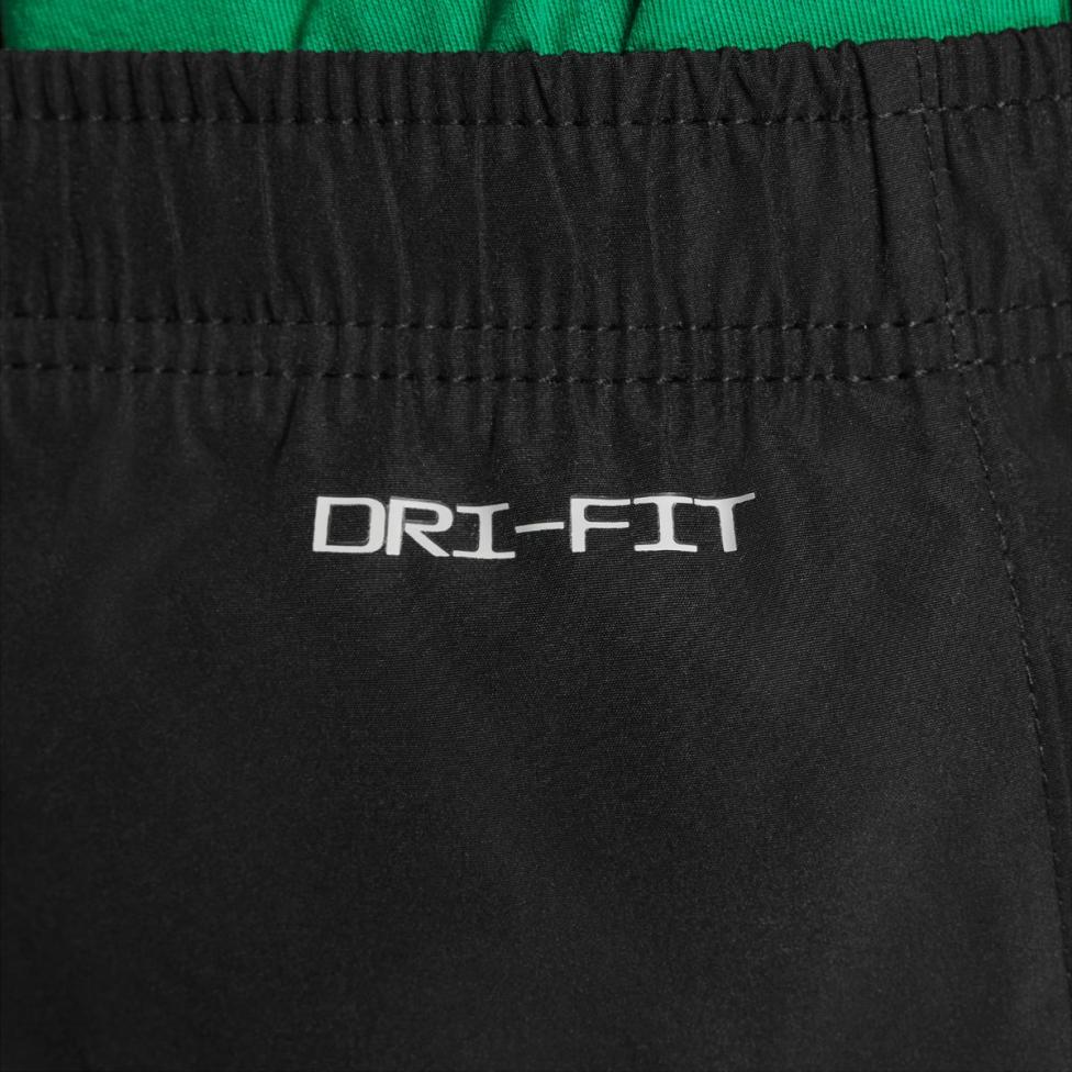 Детский набор: футболка, шорты NIKE NKB B NSW AYG W TAFFETA SHORT / NKB B NSW AYG W TAFFETA SHOR 86M991-023_image_9