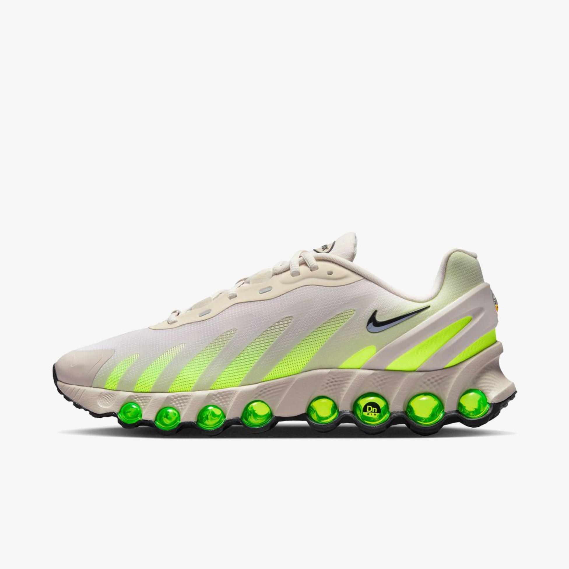 Чоловічі кросівки NIKE AIR MAX DN8 IH4119-101