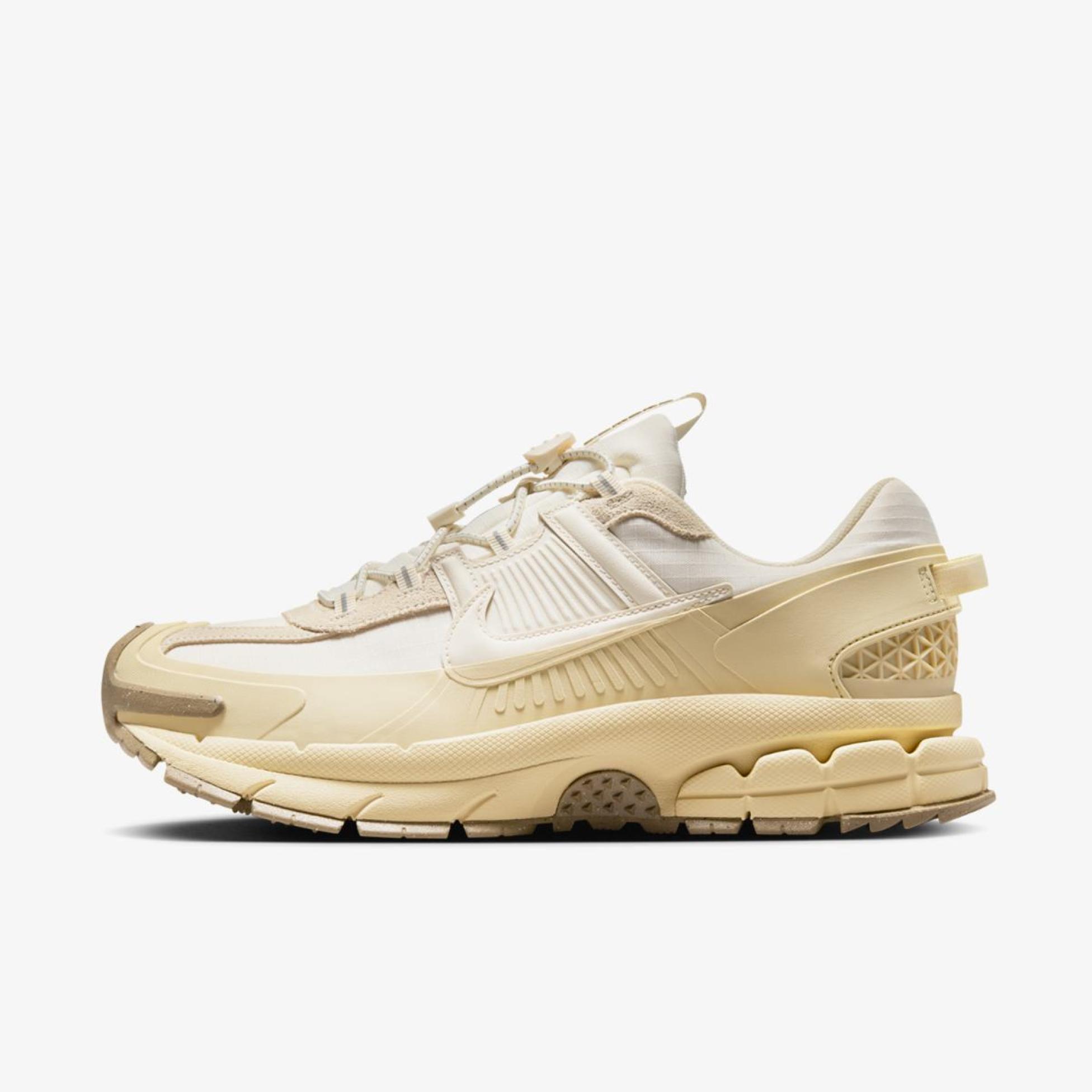 Чоловічі кросівки NIKE ZOOM VOMERO ROAM FV2295-101