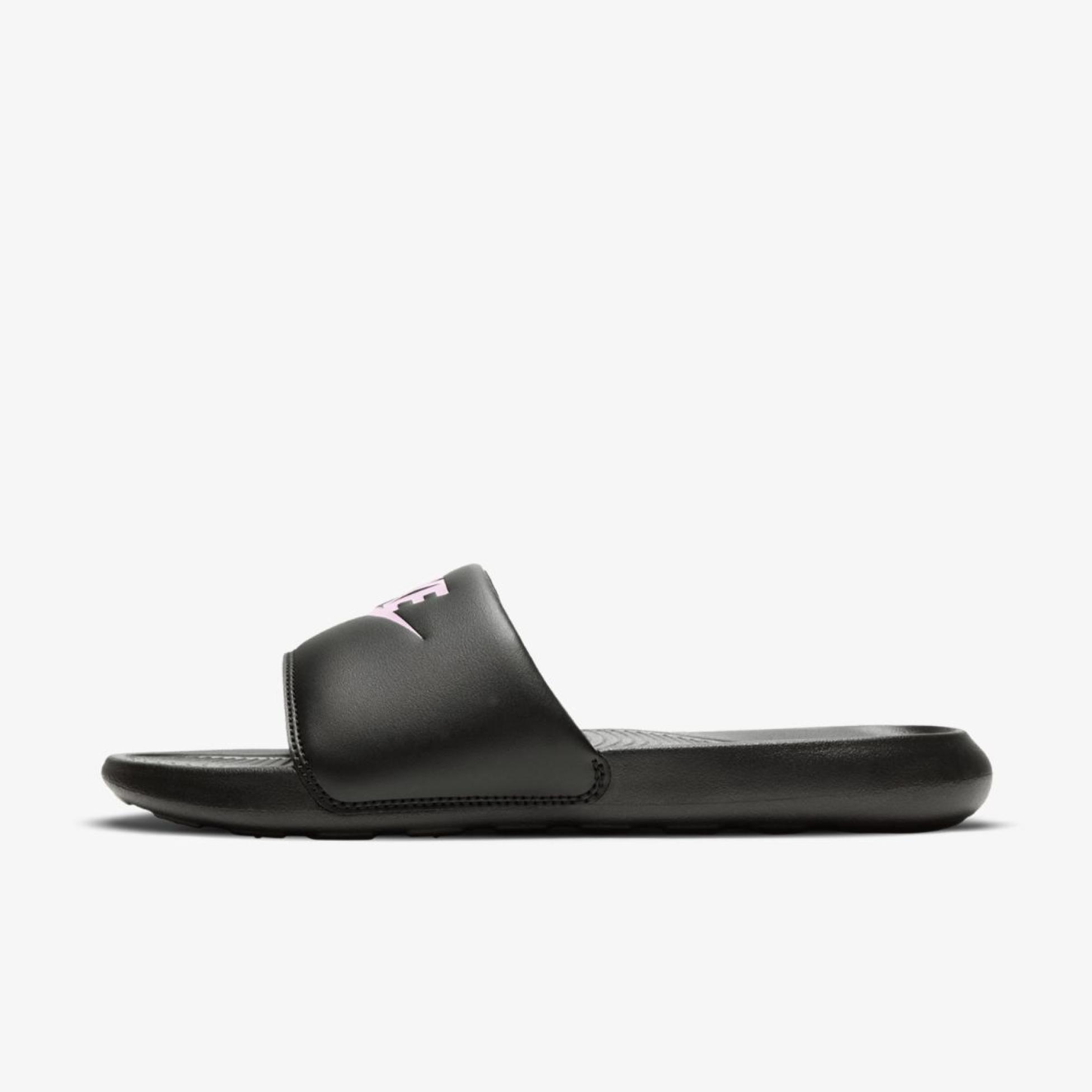 Жіночі шльопанці NIKE W VICTORI ONE SLIDE CN9677-002