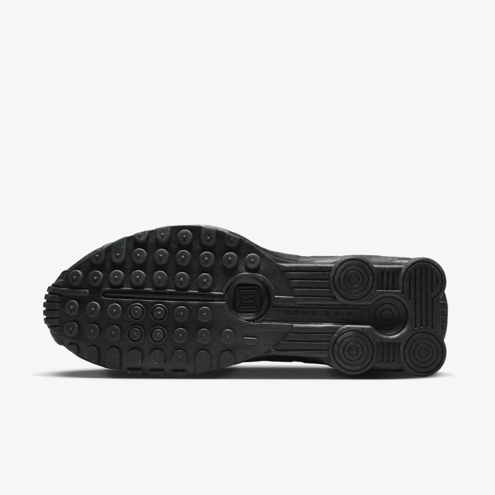 Чоловічі кросівки NIKE SHOX R4 HQ1988-001