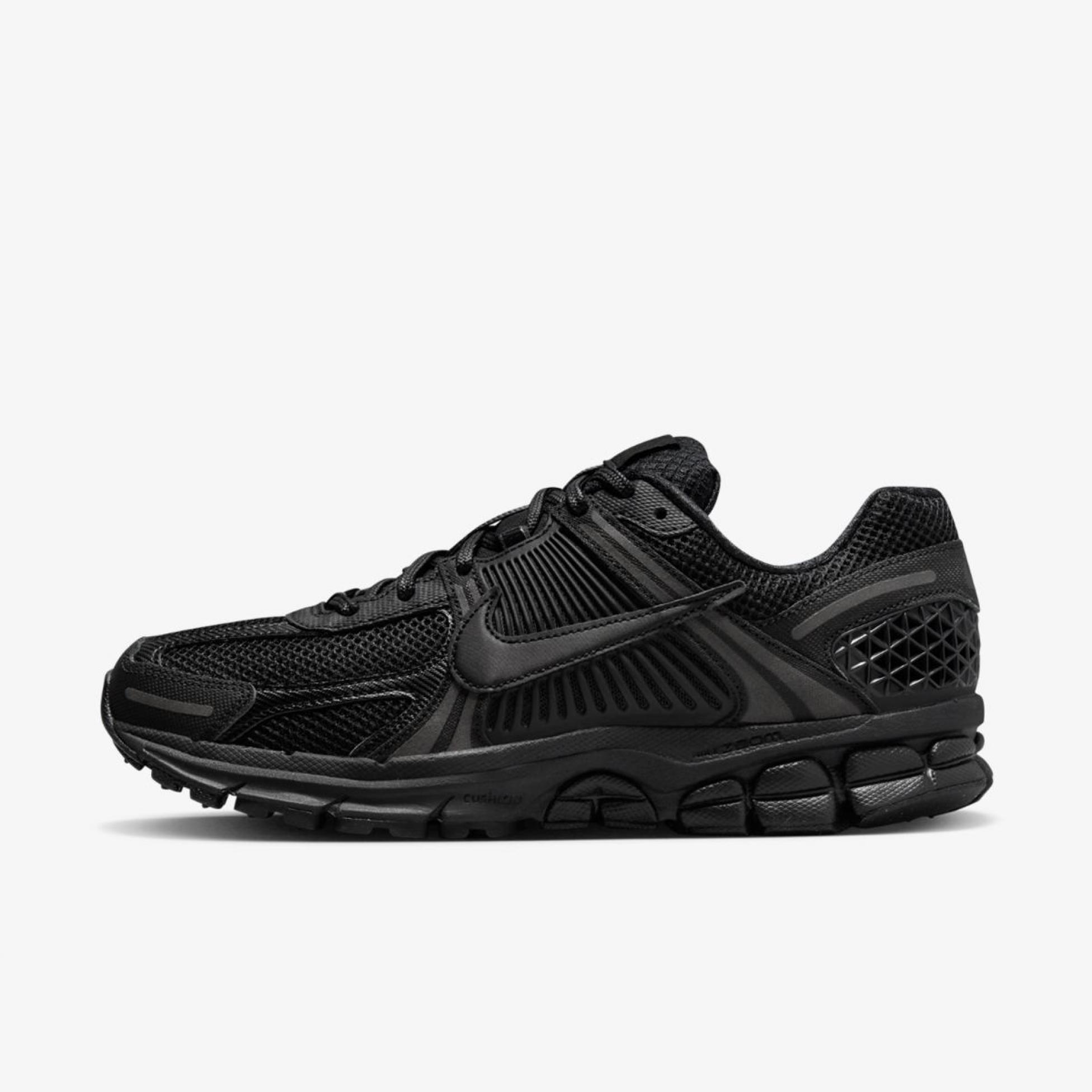 Чоловічі кросівки NIKE ZOOM VOMERO 5 BV1358-003