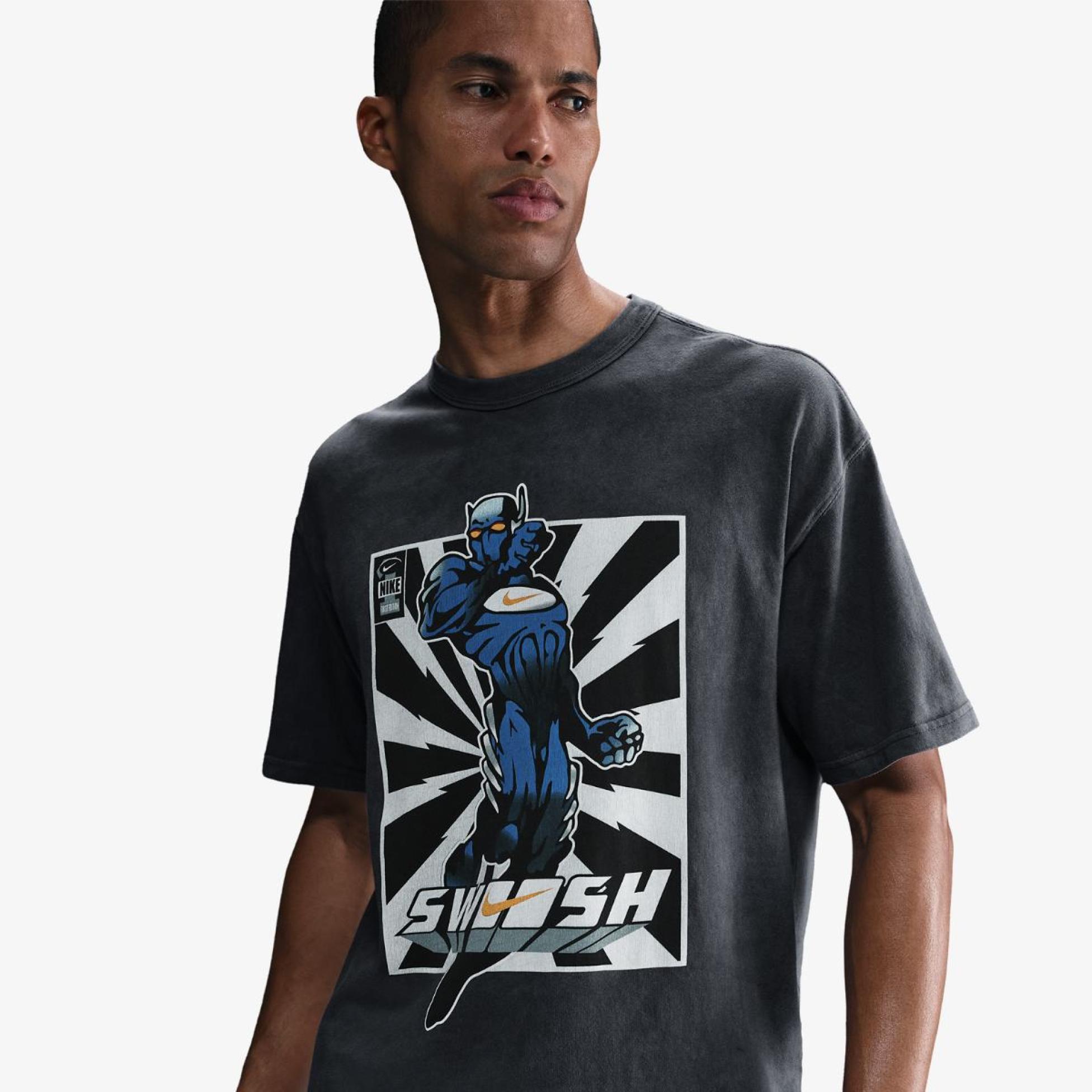 Чоловіча футболка NIKE M NK TEE M90 IYKYK FITNESS HJ3672-060